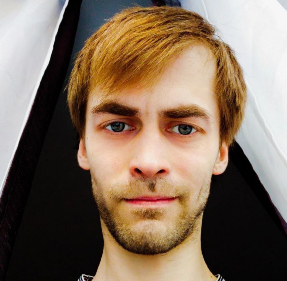 Алексей Разработчик